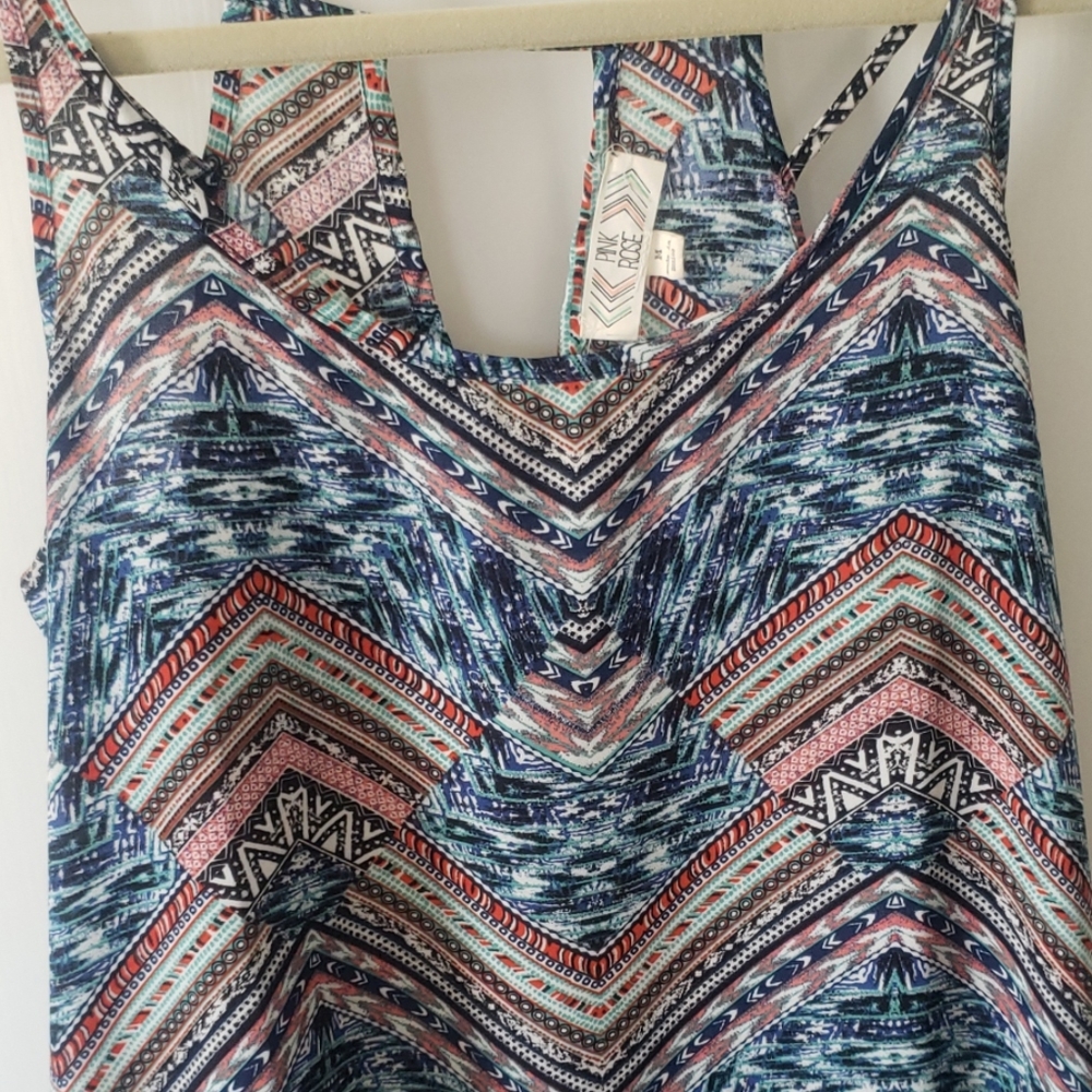 Multi Color Chevron Tank Top - Picture 4 of 6